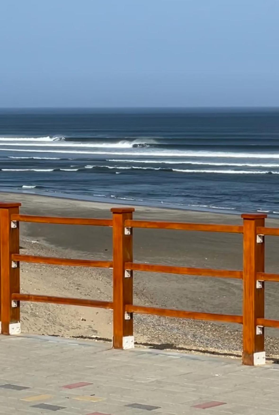 Family Surf Chicama Hotel Puerto Chicama Exterior photo