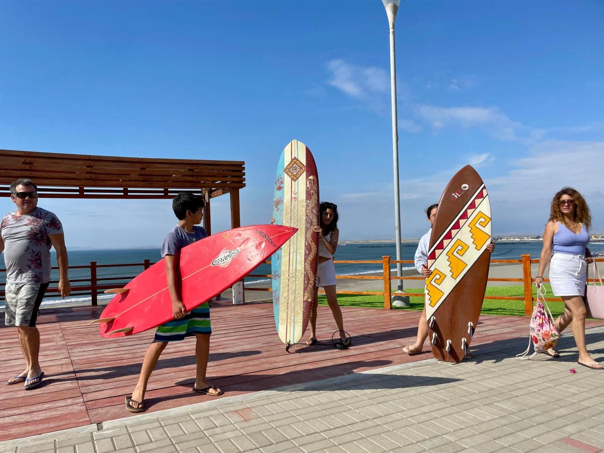 Family Surf Chicama Hotel Puerto Chicama Exterior photo